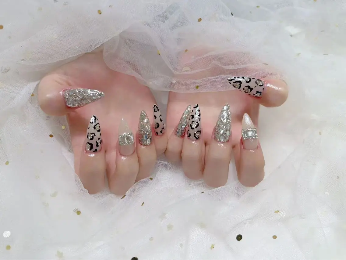 ネイル ジョリ kasumi🌹💅のネイルデザイン