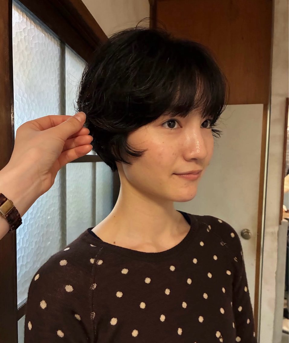 ショート パーマ パーマ,透明感カラー /emiのヘアスタイル