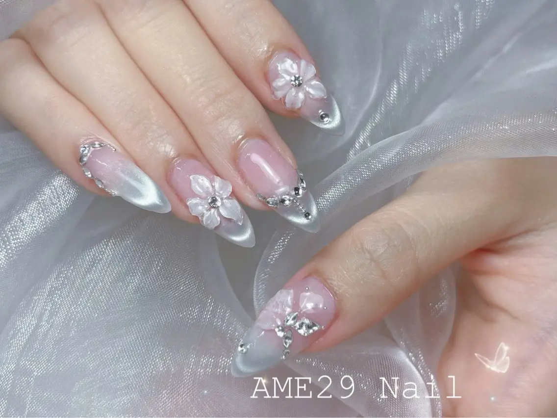 ネイル アートネイル ジェルネイル グラデーション ラメ(グリッター) マグネットネイル AME29 Nail ネイルサロンのネイルデザイン