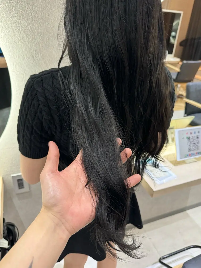 カラー グレージュ ヘアカラー トリートメント 透明感カラー ボブ ミディアム 齊木勇人のヘアスタイル