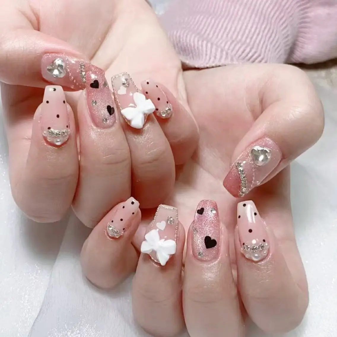 メンズ ネイル メンズ韓国風 アートネイル オーロラネイル ガーリー キラキラネイル ハンドネイル Nail salon 木にいるのネイルデザイン