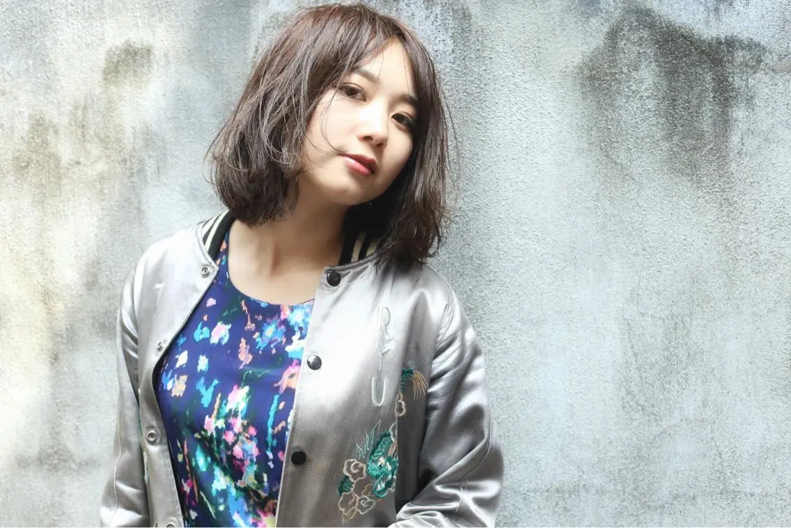 ミディアム カラー 透明感カラー カット ヘアカラー トリートメント vato バトのヘアスタイル