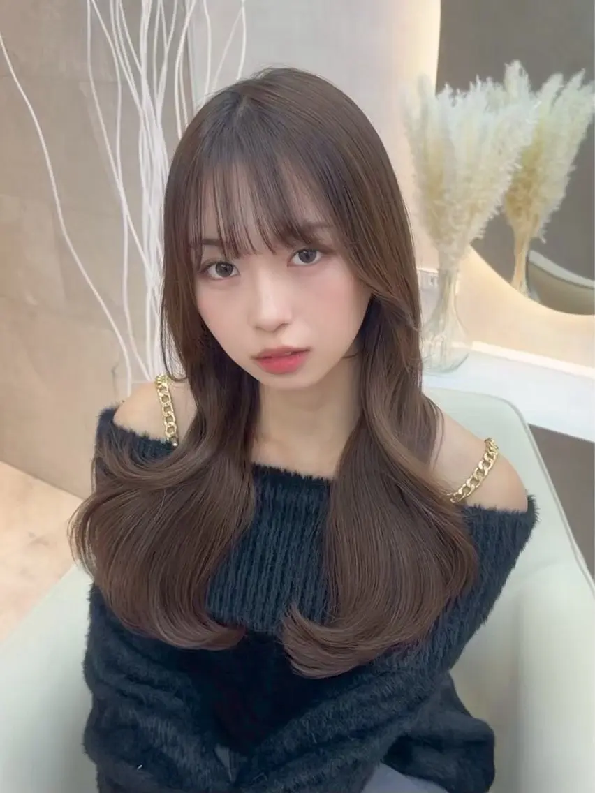 カラー 🤍りく 透明感カラー/熊谷のヘアスタイル