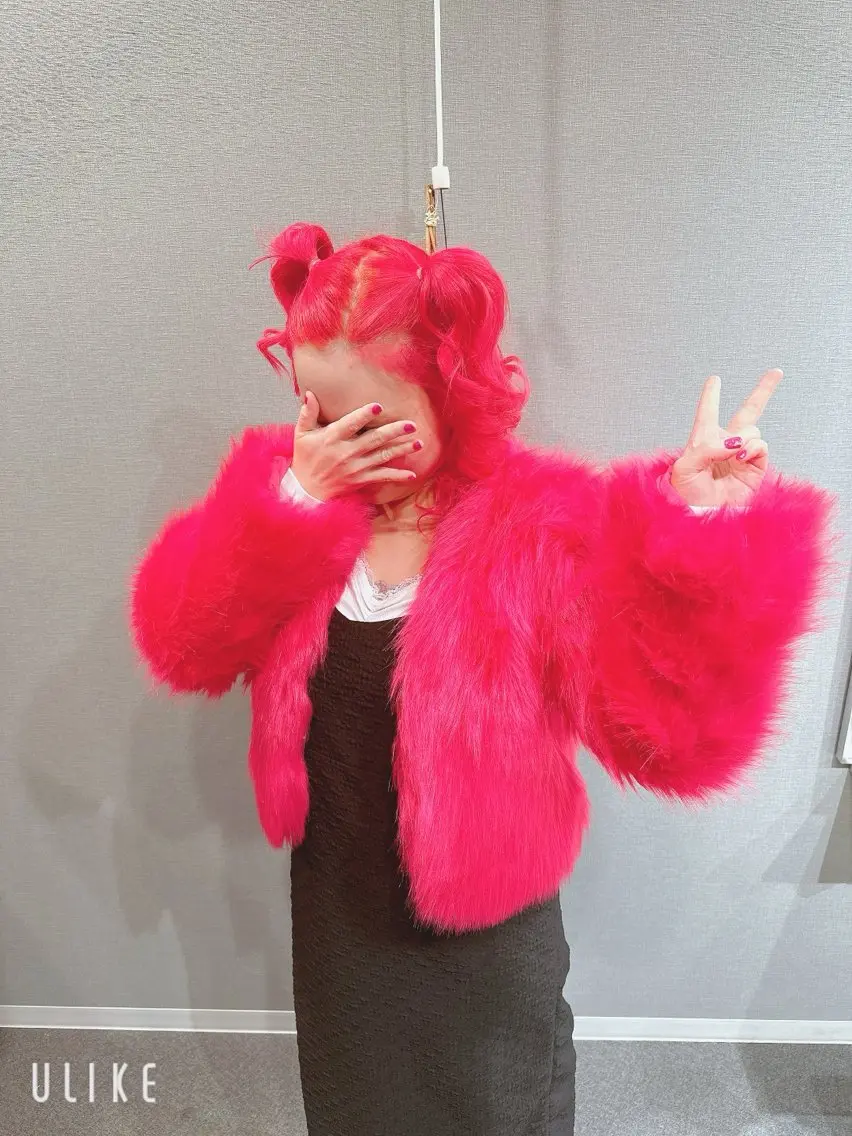 セミロング カラー K Harukaのヘアスタイル