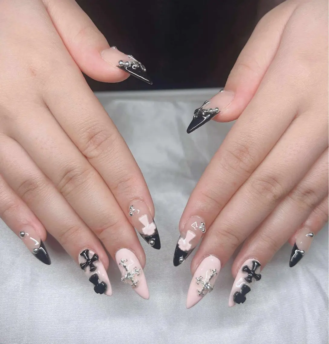 ネイル 長さ出し グラデーション 卒業式 キラキラネイル マグネットネイル ハンドネイル Lee Nailsのネイルデザイン