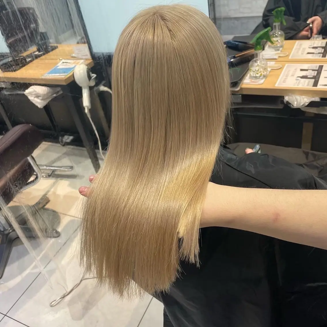 ロング カラー 🩵レイヤー✖︎ 髪質改善🩵リョウヤのヘアスタイル