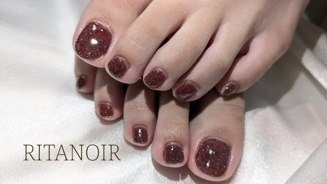 ネイル フットネイル ジェルネイル 持ち込み ニュアンスネイル RITA NOIRのネイルデザイン