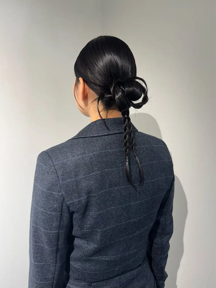 ロング カラー ヘアアレンジ ヘアセット mina 🌷のヘアスタイル