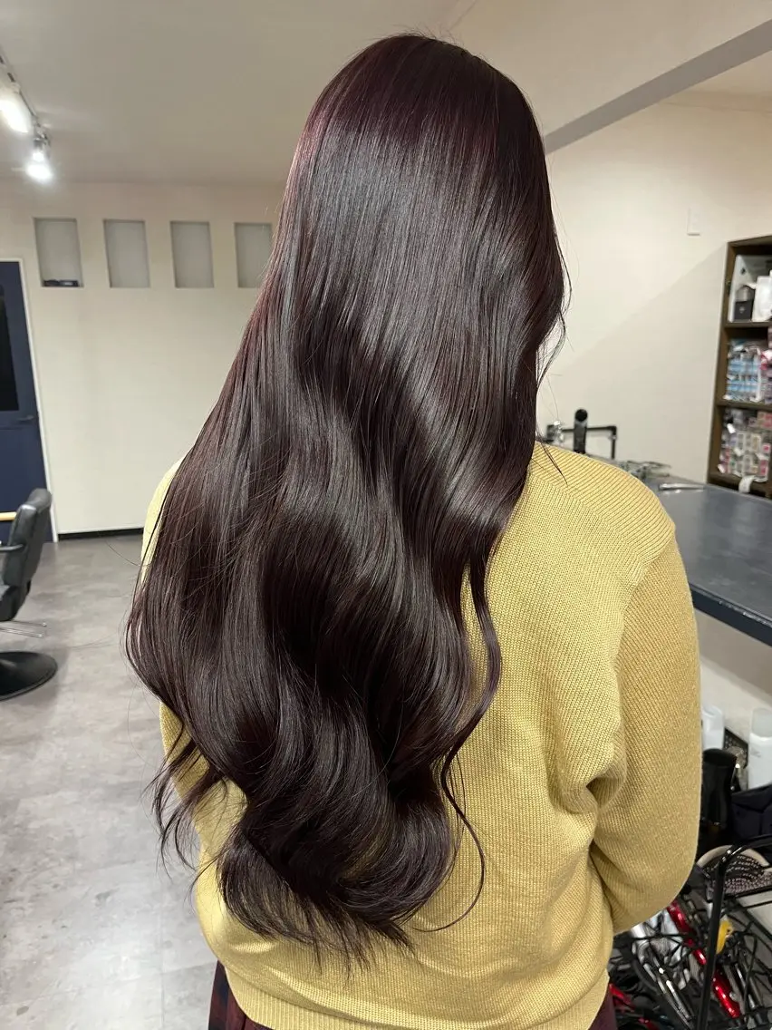 ロング カラー ブリーチ ダブルカラー ブリーチなしカラー 卒業式のヘアスタイル 鳥居 叶夢のヘアスタイル