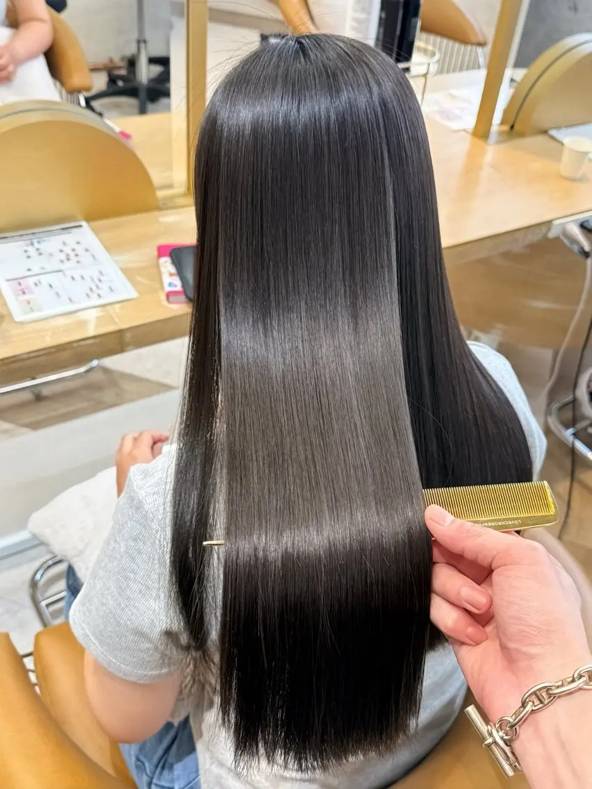 ロング カット 縮毛矯正 トリートメント 縮毛矯正/髪質改善/ レイヤー/大田哲也のヘアスタイル