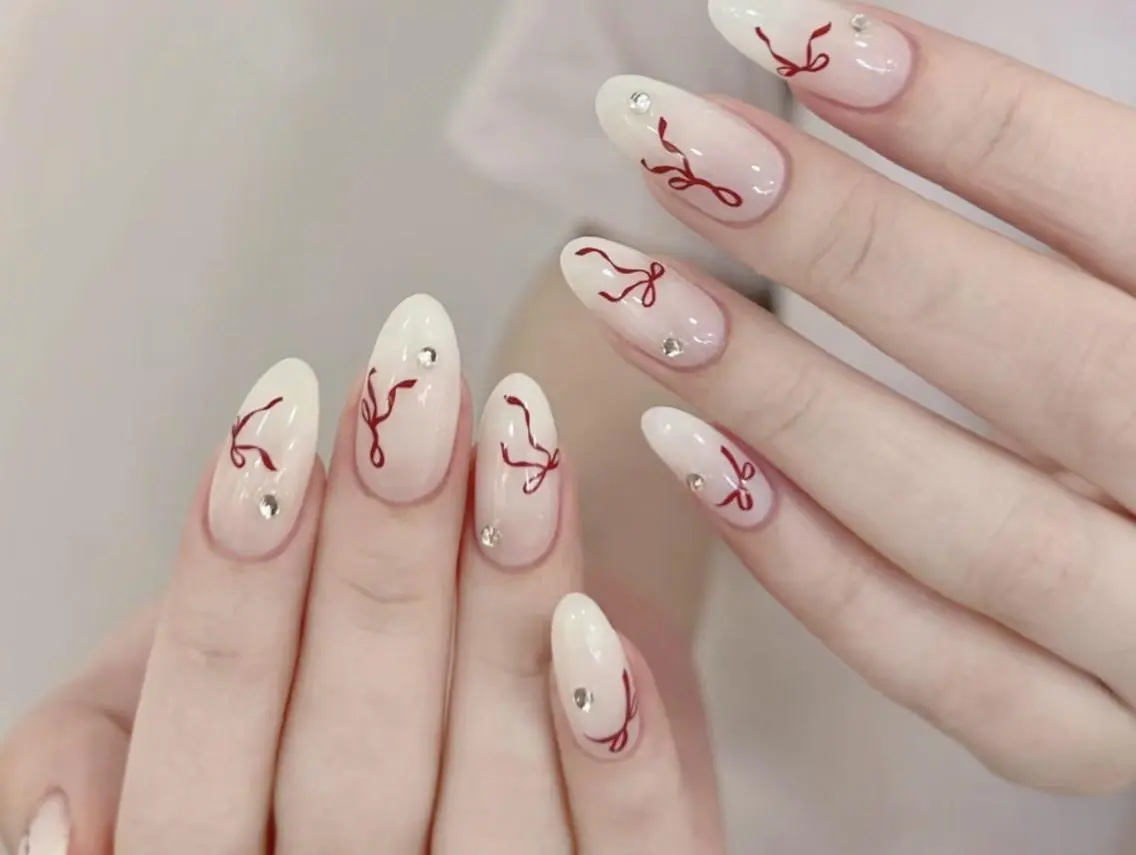 ネイル ハンドネイル 🎀 Ayaka_nailのネイルデザイン
