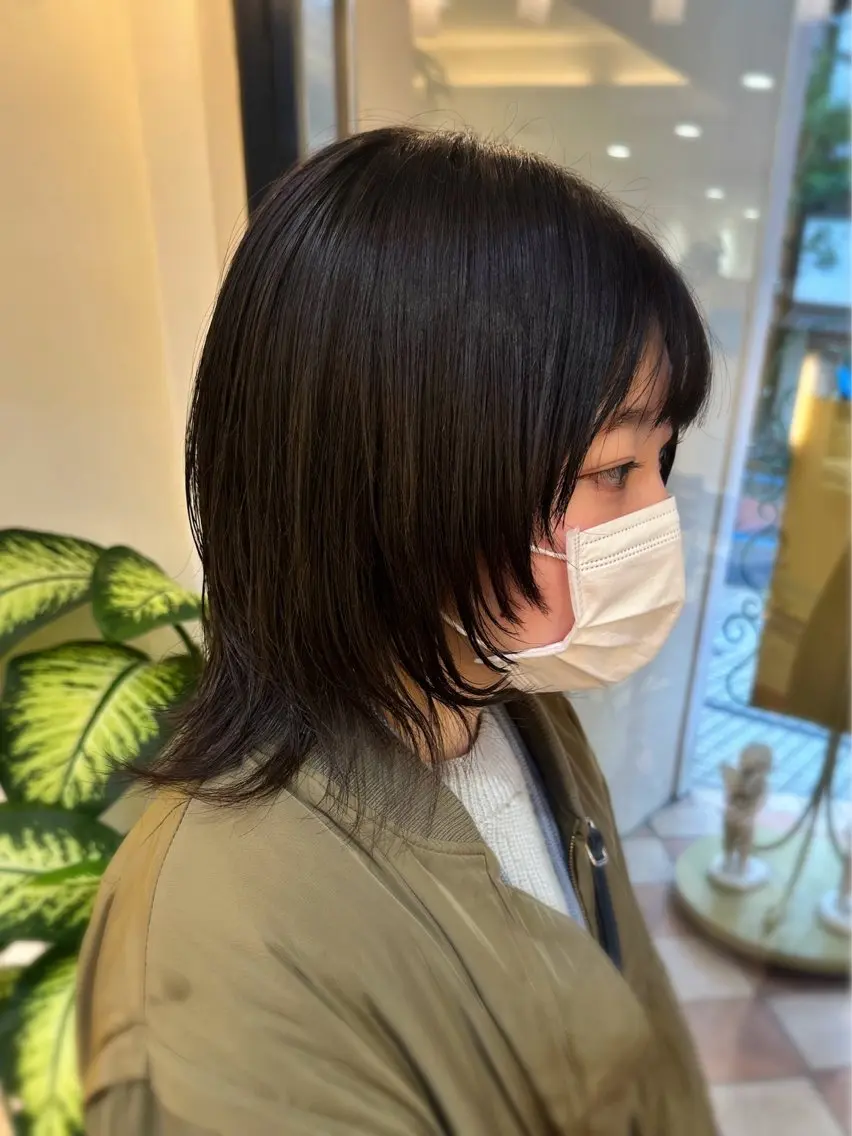 ミディアム 顔まわりレイヤー 顔周りカット レイヤーカット ウルフカット 小顔レイヤー💗 木村実樹のヘアスタイル