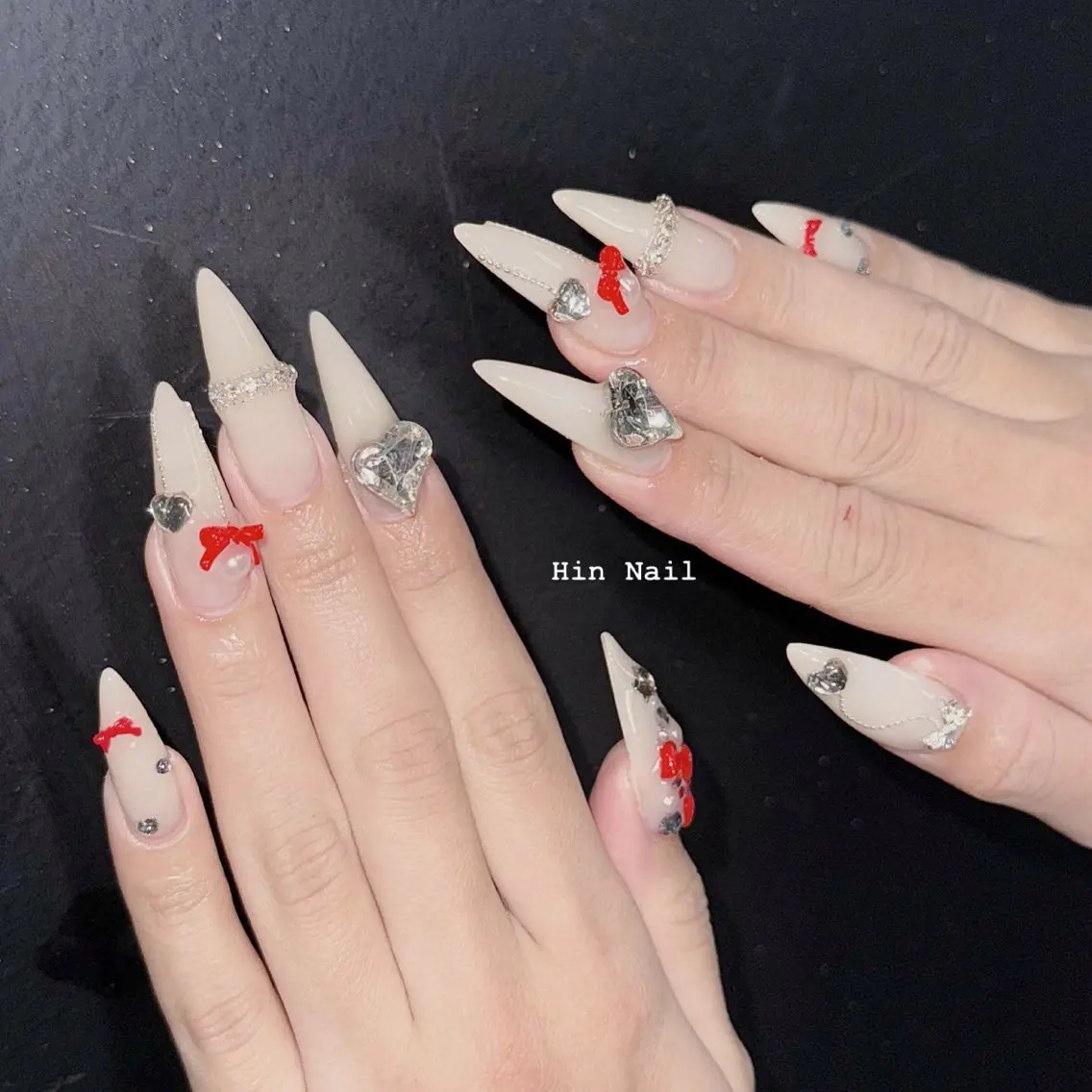 ネイル ハンドネイル HIN NAILのネイルデザイン