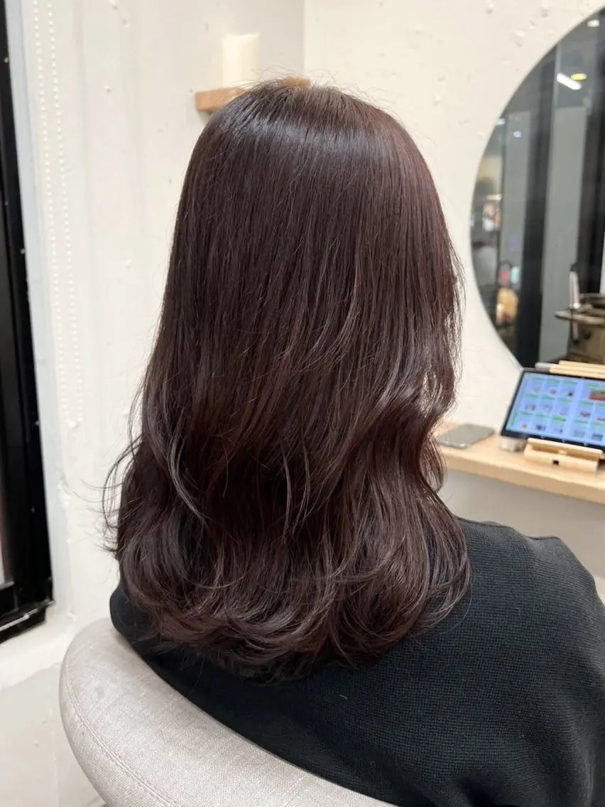 ロング ヘアカラー Ami アミのヘアスタイル