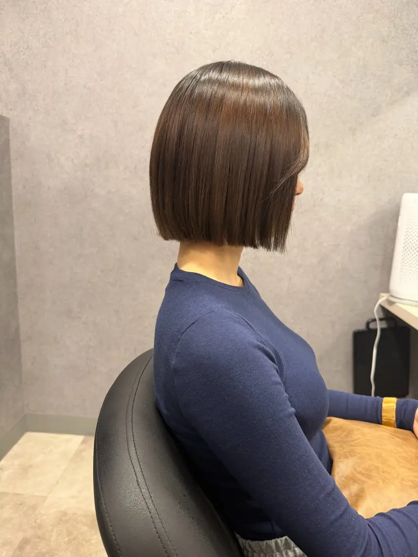 ショート 切りっぱなしボブ ボブ カット ヘッドスパ 加藤 あおいのヘアスタイル