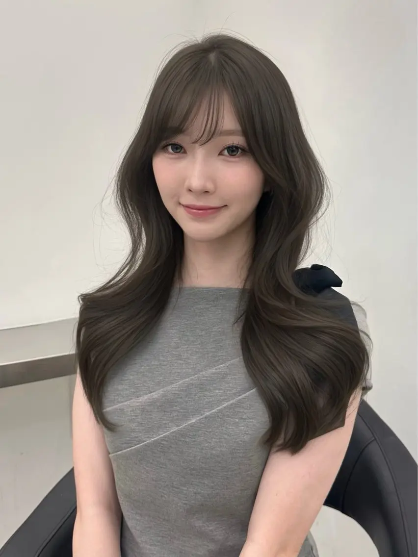 ロング カラー ヘアカラー トリートメント ヘアセット 上品モテヘア🩶 karen🩶のヘアスタイル
