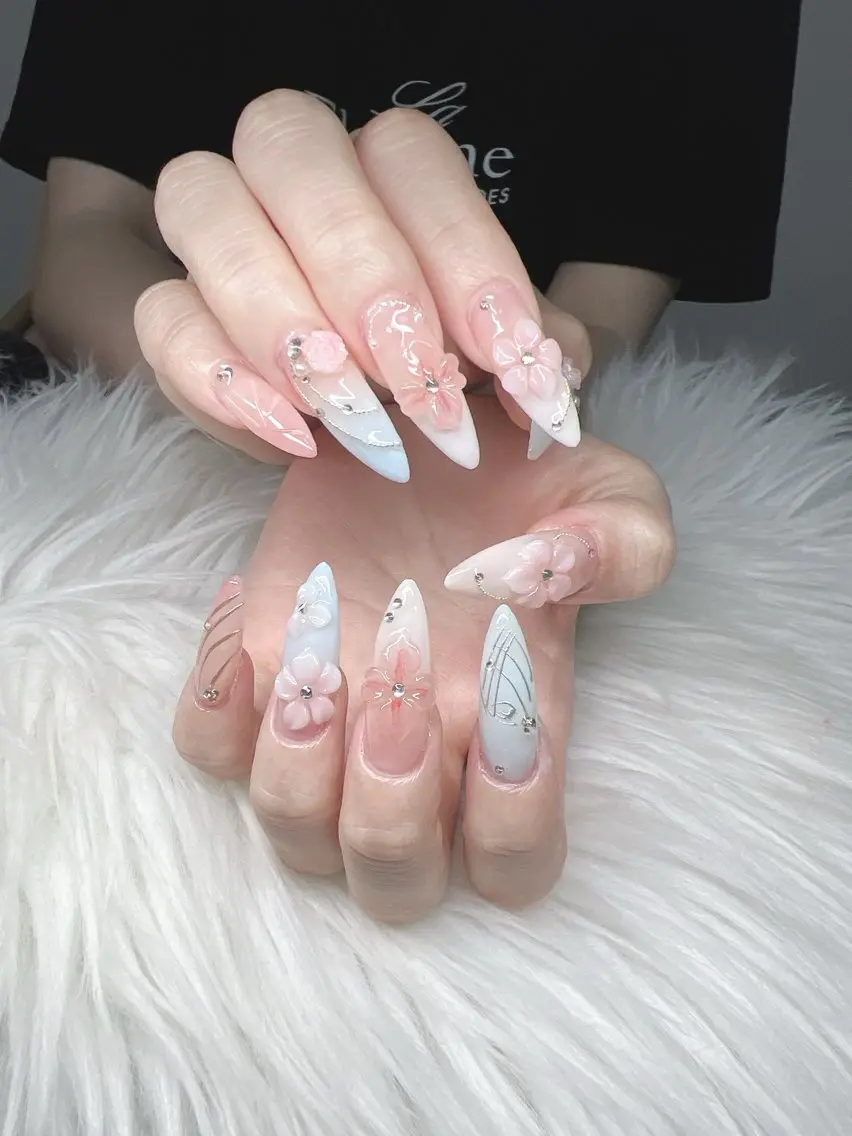 ネイル ハンドネイル Lee Nails チップ長さだし専門店のネイルデザイン