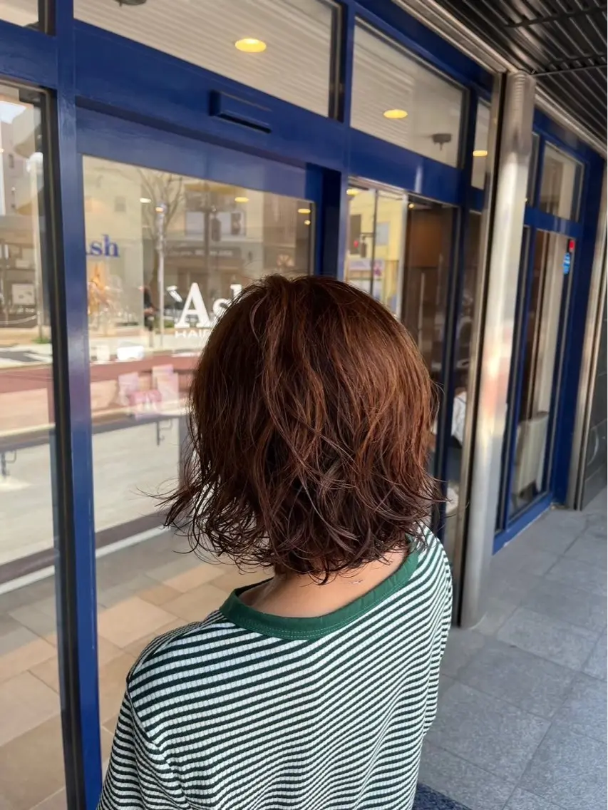 パーマ 脇野 真琴のヘアスタイル