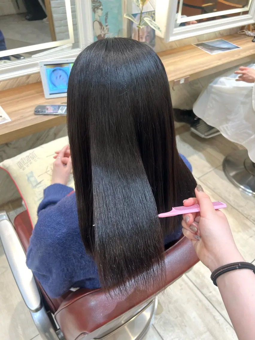 セミロング カラー トリートメント 髪質改善🫧艶カラー ✨エクステ🎀しゅりのヘアスタイル