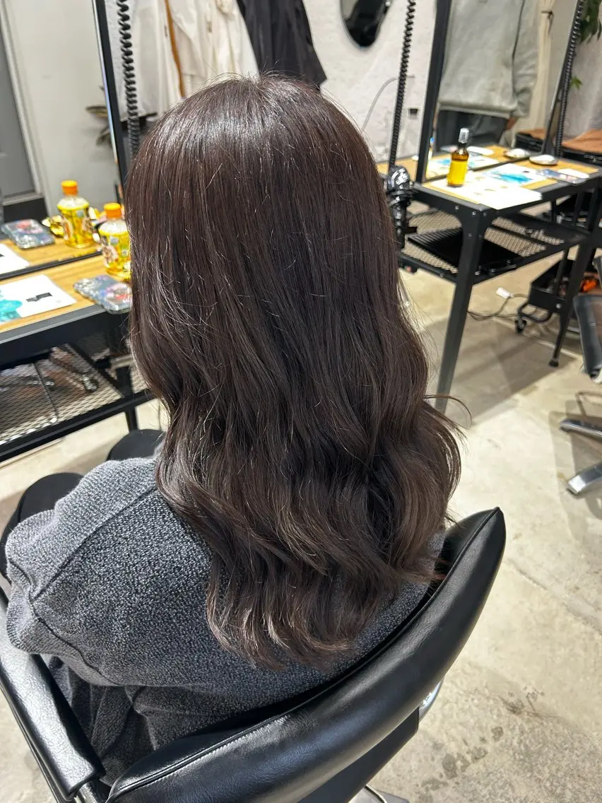セミロング カラー カット ヘアカラー トリートメント なかじま しほののヘアスタイル