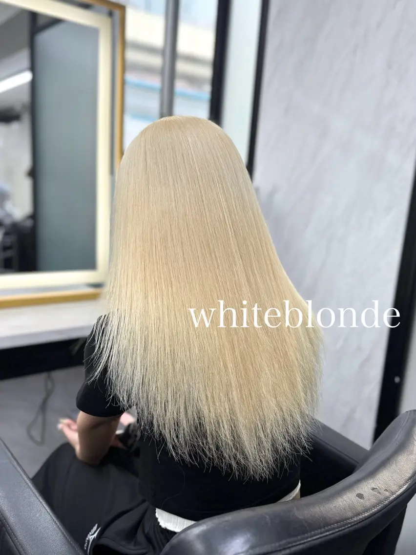 ロング カラー ブリーチ ブロンド 透明感カラー ホワイトブロンド カット ヘアカラー トリートメント エクステ🩵ブリーチ 韓国ヘア🩵KAEのヘアスタイル
