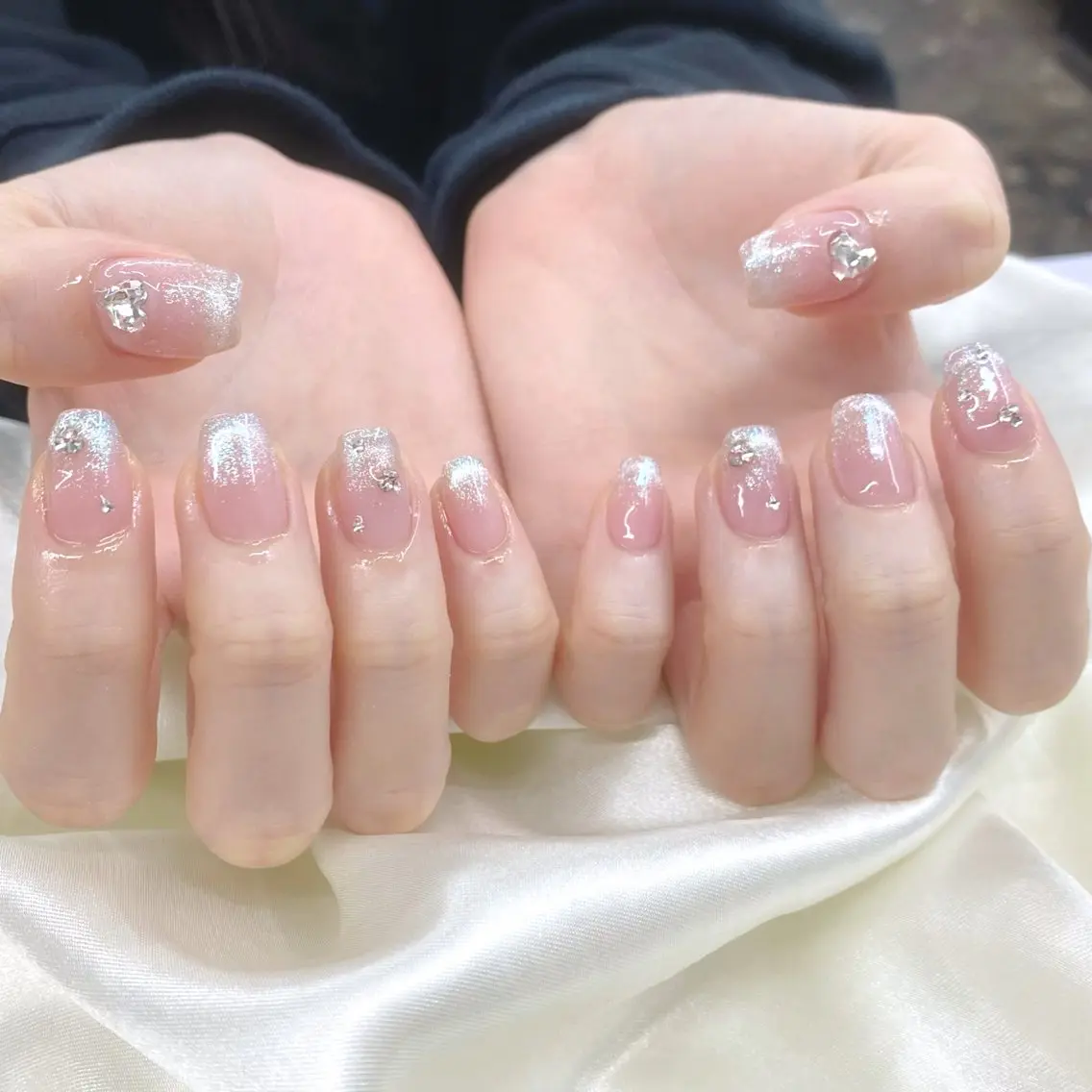ネイル ハンドネイル 【LILY】 ainaのネイルデザイン