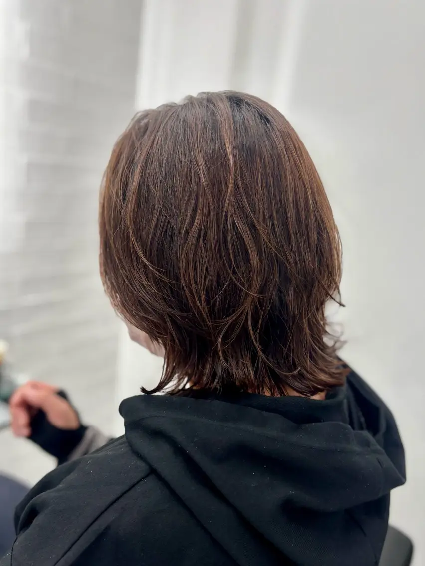 ミディアム パーマ 髪質改善🫧艶カラー 🫧💙佐藤真優のヘアスタイル