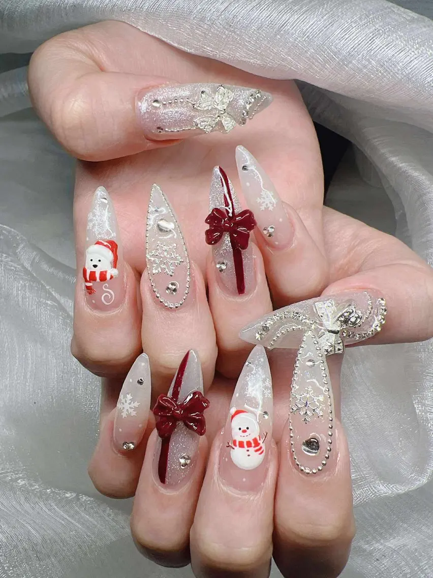 ネイル 長さ出し グラデーション 卒業式 キラキラネイル マグネットネイル Lee Nailsのネイルデザイン