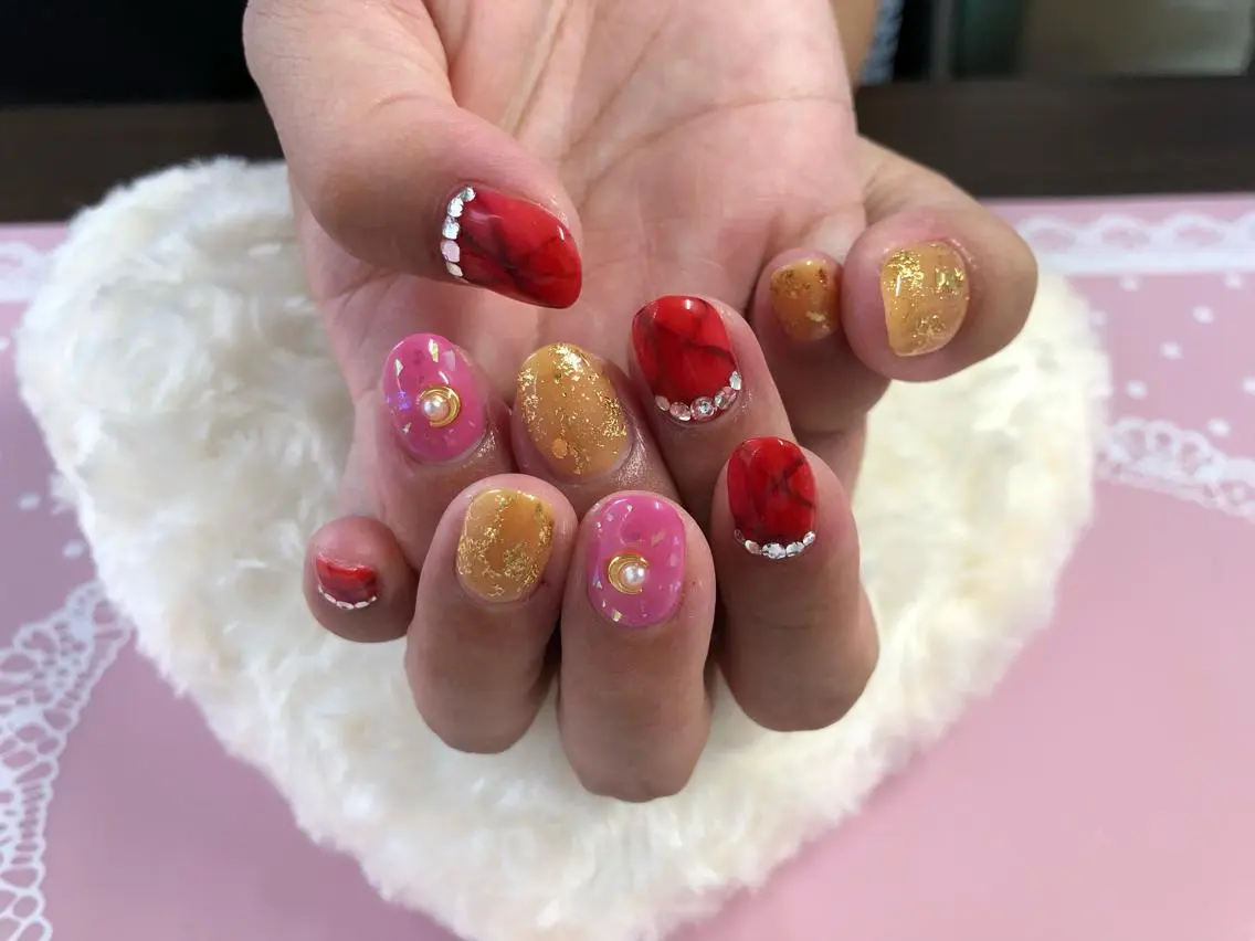 ネイル Emanail 枚方 yoshimiのネイルデザイン