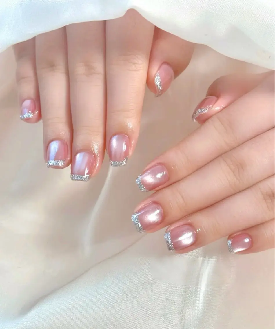 新登場✨マグネットガラスフレンチの写真