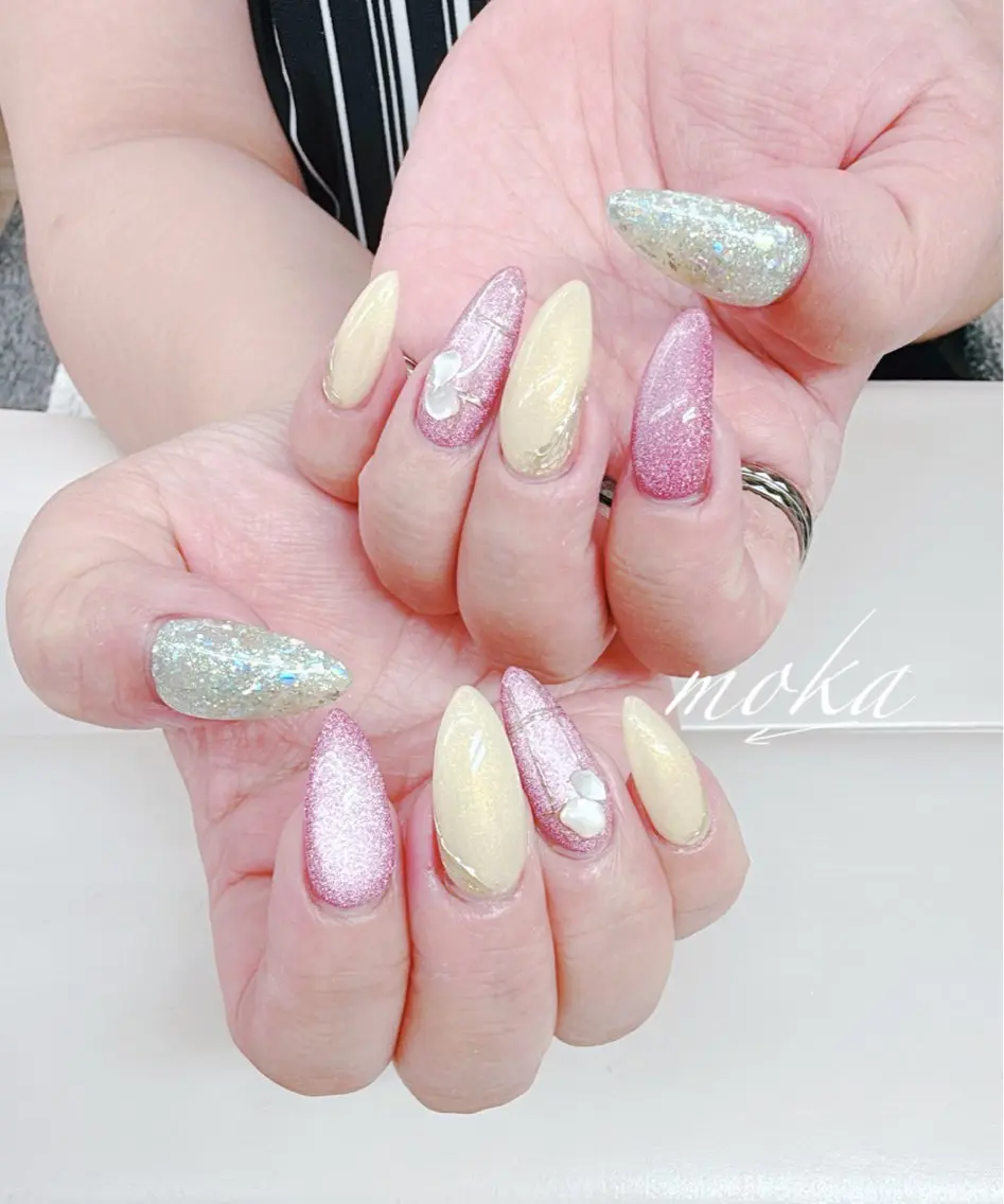 ネイル ハンドネイル ハンドケア 胡蝶蘭レディースサロ ンNailMOKAのネイルデザイン