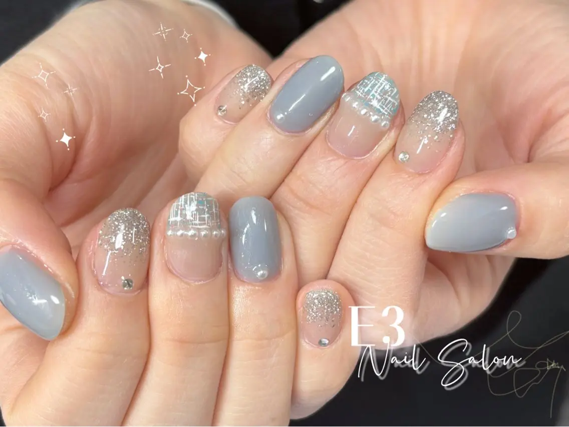 ネイル フレンチネイル ジェルネイル ガラスフレンチ グラデーション キラキラネイル ハンドネイル E3 Nail Salonのネイルデザイン
