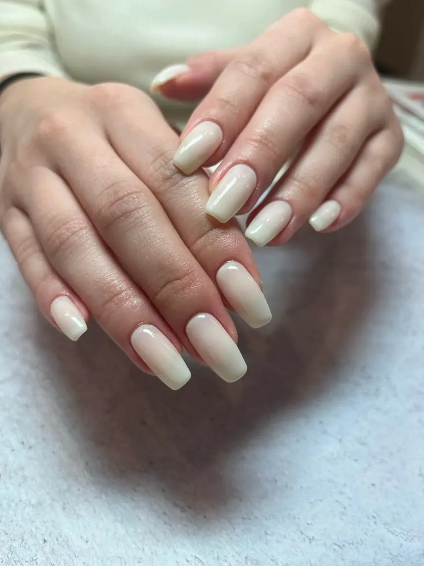 (HAND/オフあり)ワンカラーorラメグラデーションの写真