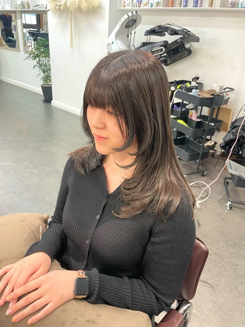 セミロング カラー ヘアカラー 野町好花 レイヤー/髪質改善のヘアスタイル