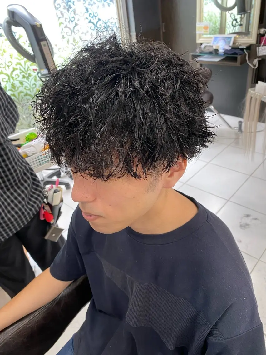パーマ メンズ カット パーマ グレージュ達人/赤み 消し/ブリーチ/岩崎のヘアスタイル