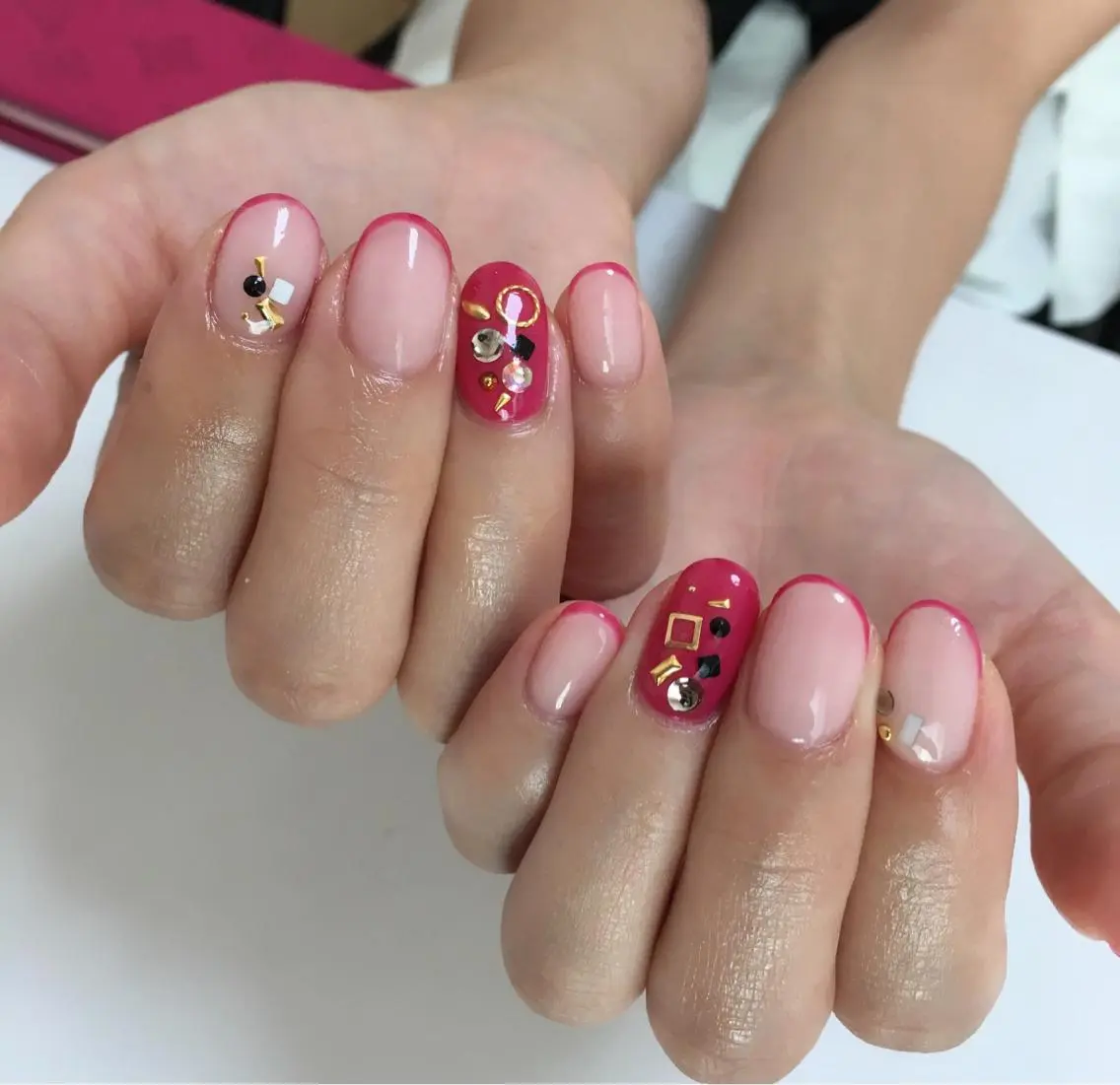 ネイル フレンチネイル ピンク 12 designのネイルデザイン