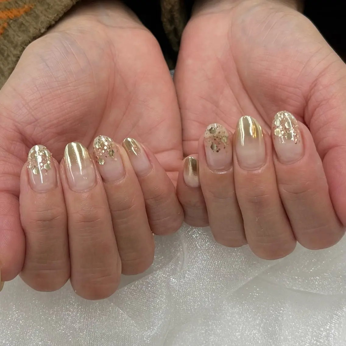 ネイル ゴールド ミラーネイル ハンドネイル la.mignon Aiのネイルデザイン