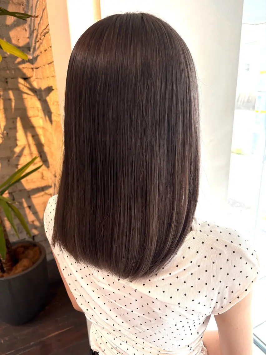 カラー 杉原 向日梨のヘアスタイル