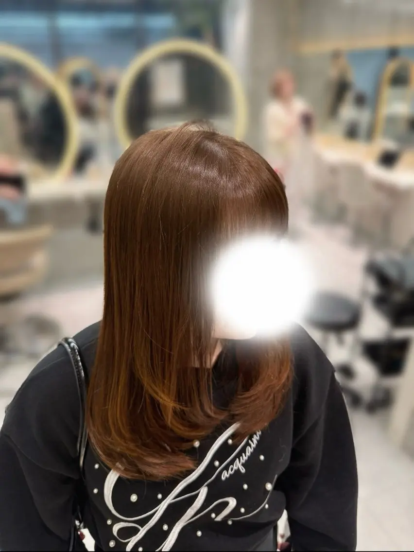 セミロング レイヤーカット Nanami / ベージュ/グレージュのヘアスタイル