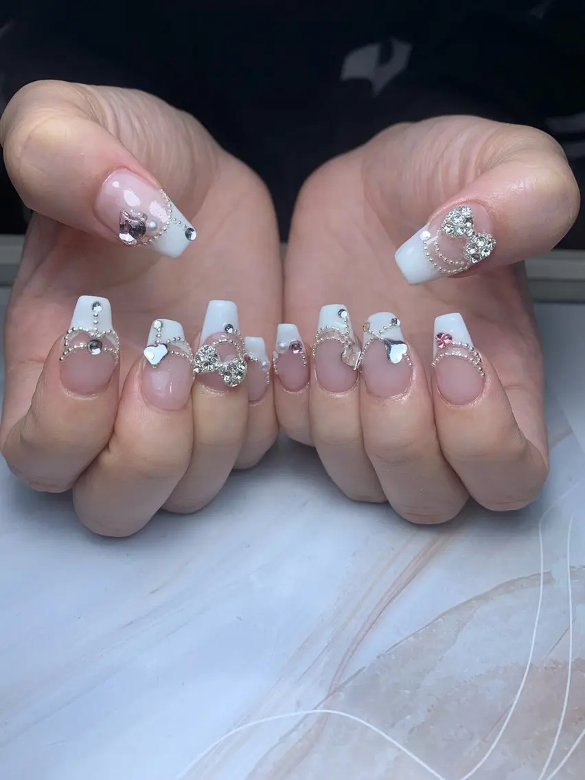 ネイル akina nailsのネイルデザイン
