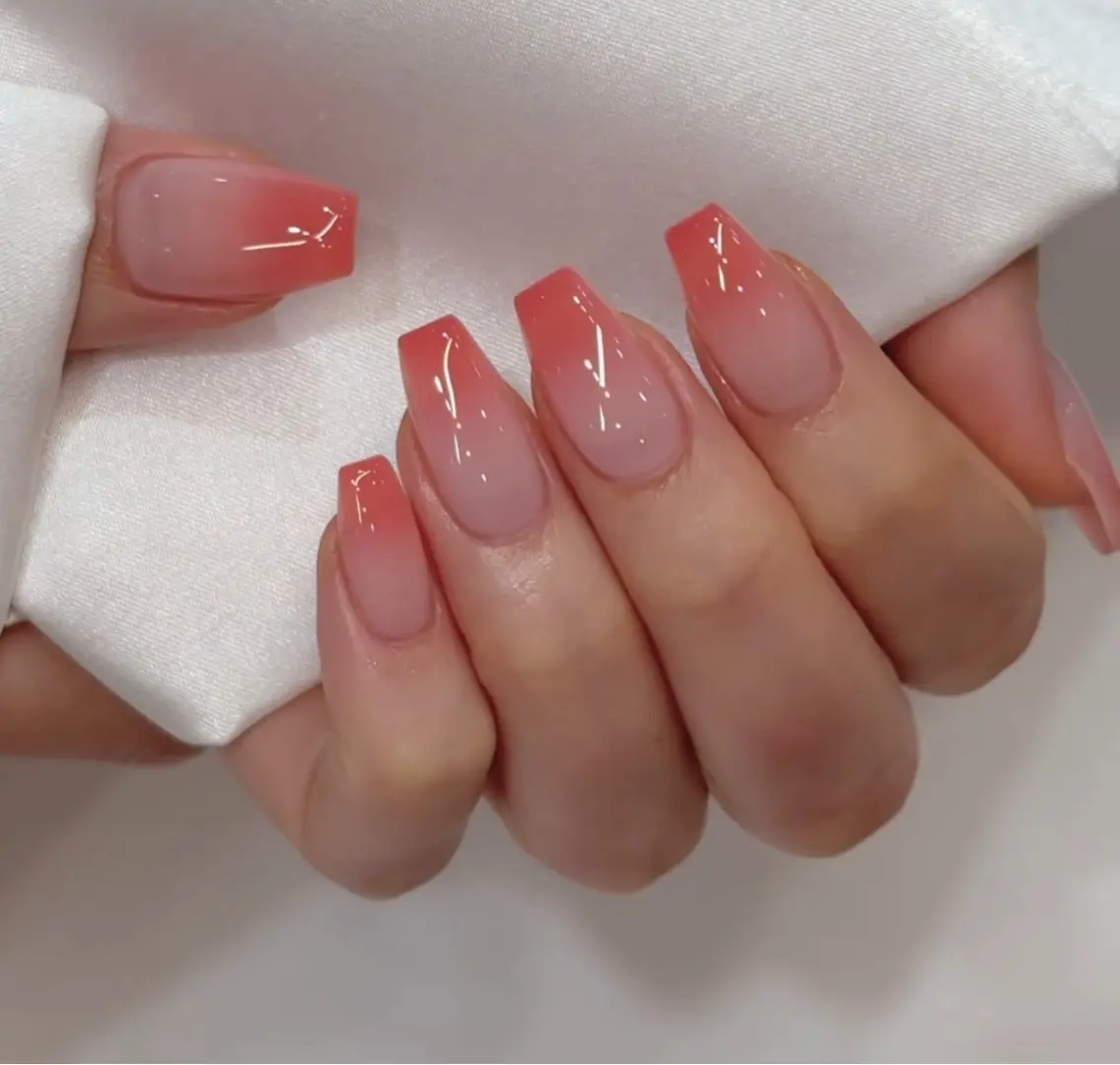 ネイル ハンドネイル 🎀PG🩵 ネイルサロンのネイルデザイン