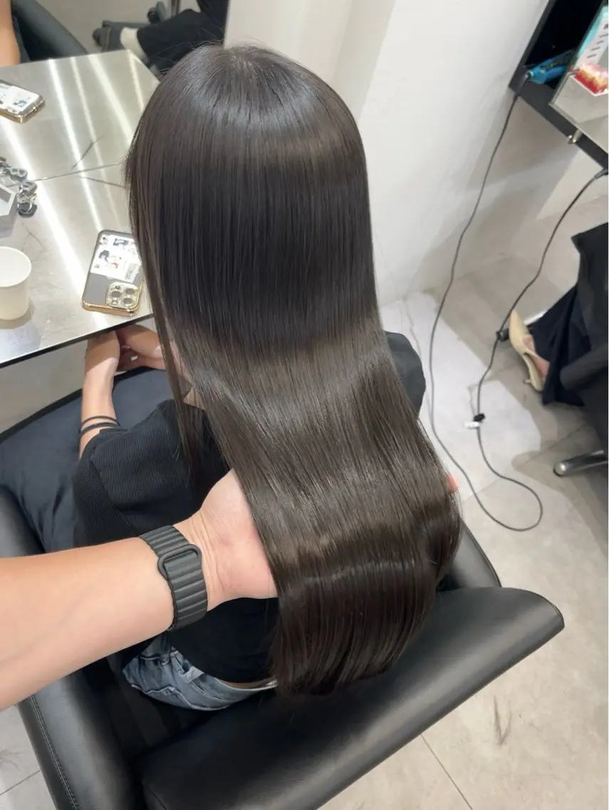 ロング カット ヘアカラー 縮毛矯正 トリートメント 髪質改善/縮毛矯正 梅田茶屋町/西尾祐作のヘアスタイル