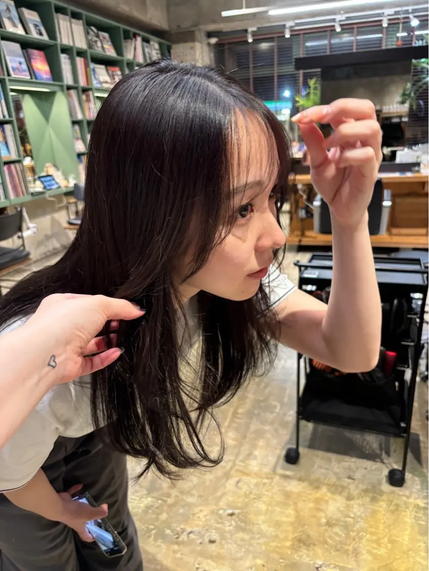 ミディアム カラー 🐈アヤノ/レイヤー /ハッシュカット🐈のヘアスタイル