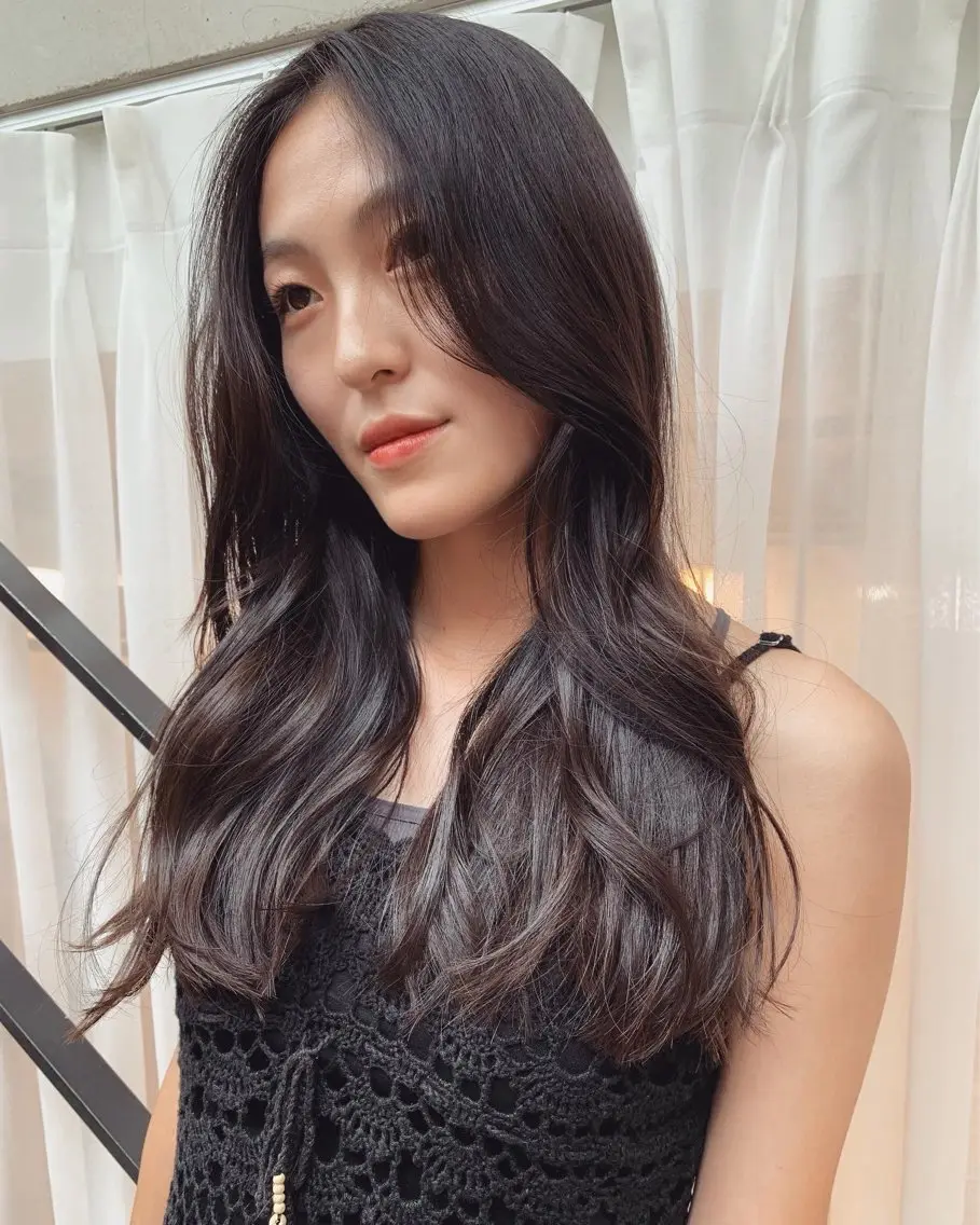 ロング カット トリートメント オカモト ハルカのヘアスタイル