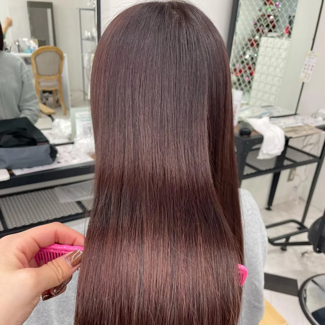 ミディアム カラー パーマ ヘアアレンジ メンズ キッズ ネイル マツエク・マツパ アイブロウ 髪質改善 トリートメント mona/ ストレートスタイル✨のヘアスタイル
