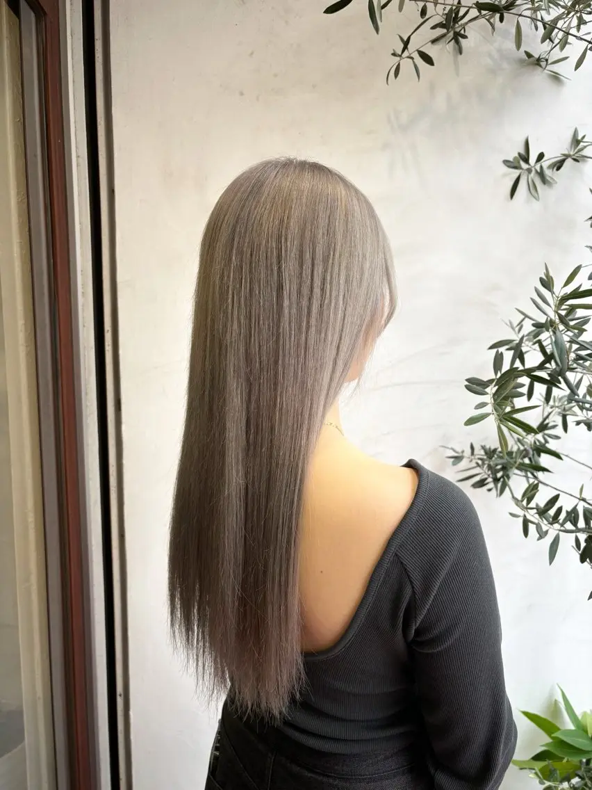 ✂️メンテナンスカット✂️【⭐️質感調整⭐️】カット＋CMCトリートメント‼️ ロング、ミディアムスタイルのみ‼️の写真