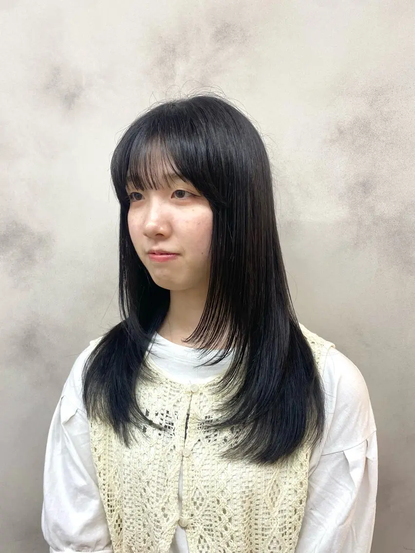 セミロング レイヤーカット レイヤー/顔まわり/ 艶カラー/長野/あやのヘアスタイル