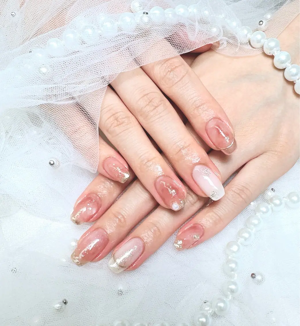 ネイル フレンチネイル 大理石ネイル(マーブル) ミラーネイル ハンドネイル Pretty Nail Salonのネイルデザイン