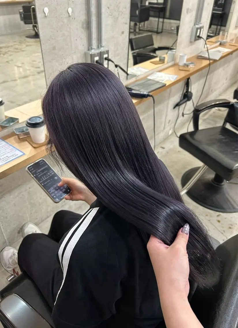 ロング カラー beleef manakaのヘアスタイル