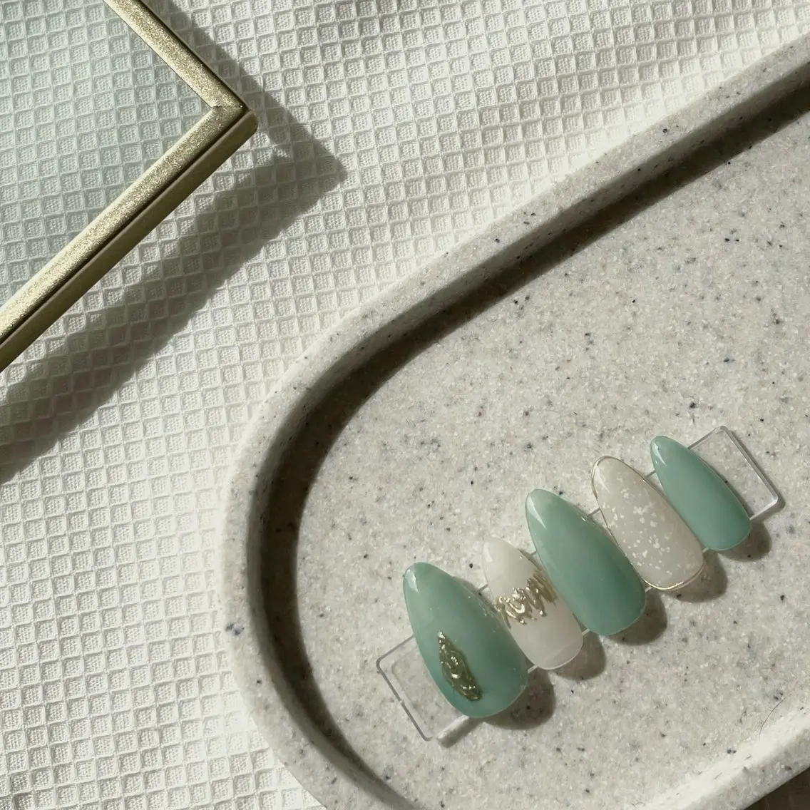 ネイル Luccica nailのネイルデザイン